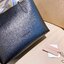 BURBERRY Leather Haymarket Check Medium Reversible Tote Bag กระเป๋าสะพายไหล่ทรงช้อปปิ้ง ทรงคลาสสิค ฮิตตลอดกาล