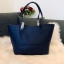 Cath kidston tote bag กระเป๋าสะพายรุ่นใหม่ วัสดุ PU คุณภาพดี นิ่ม น้ำหนักเบา เช็ดทำความสะอาดง่าย เปิดปิดกระเป๋าด้วยกระดุมแม่เหล็ก ด้านในโล่งกว้างมีช่องซิปสำหรับใส่ของ จุของได้เยอะ สายสะพายไหล่ยาวสุด22cm.ขนาดกำลังดีราคาสุดคุ้มห้ามพลาดค่ะ
