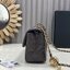 ORI หนังแท้ | Chanel Classic Flap Bag กระเป๋าสะพายรุ่นคลาสสิก สายประดับบอลโลโก้สวยหรูอะไหล่สีทองสวยงาม