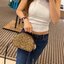COACH SERENA SATCHEL CROSSBODY BAG กระเป๋าทรงโดมเล็ก น่ารัก แต่ใส่ของได้จุเลยทีเดียว!! มี2ช่องซิปหลัก ช่องค่อนข้างกว้าง สามารถใส่กระเป๋าเงินใบกลางได้;ของจำเป็นอื่นๆได้ครบเลยค่ะ มีช่องเล็กให้ใส่ของจุกจิก ด้านหลังมีช่องเล็กให้อีกช่องค่ะ พร้อมสายยาวถอดออกได้