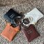 MIU MIU IVY leather handbag / Miu Miu ivy mini tote กระเป๋าสไตล์คลาสสิก มาในดีไซน์เรียบแต่โก้ ให้ลุคที่ดูเท่มั่นใจ สามารถถือและสะพายได้ จุดเด่น ที่โลโก้หนังตัวนูน ที่เสริมให้กระเป๋าดูแฟชั่นและทันสมัย