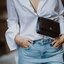 CHANEL WALLET ONCHAIN งานหนังแท้สวยหรู ใช้ ตทป ได้ กระดุมแม่เหล็ก ตามฉบับ HOLO ปีใหม่ ตามภาพที่ถ่ายเลย ตรงกับการ์ด รุ่นที่สาวๆ ทุกคนต้องมี เห็นเล็กๆ แบบนี้แต่ใส่ของได้เยอะมาก สามารถไช้แทนกระเป๋าคลัชถือได้ด้วย ครบจบในใบเดียวเลยค่ะ ภาพงานจริง ไม่ผิดหวังค่ะ