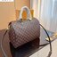LV Speedy Bandoulière 35 bag กระเป๋าสะพายทรงหมอน ใบใหญ่จุของได้เยอะ รุ่นท็อปฮิต รูปทรงสวยตลอดกาล