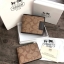 COACH Heritage Signature Compact ID Wallet กระเป๋าสตางค์ใบสั้น มาพร้อมกระเป๋าใส่บัตรใบเล็กอีก 1 ใบ จะมอบเป็นของขวัญหรือใช้เองก็แนะนำค่ะ