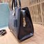 COACH ZOE CARRYALL IN SIGNATURE CANVAS เดอะเบสท์แห่งปี ต้องยกให้พี่คนสวยใบนี้เลย!! รุ่นที่สาวๆตามหา หายากอีกหนึ่ง กระเป๋าถือ/สะพายทรงสวย คลาสสิค ใบใหญ่จุคุ้ม มีดีเทลน่ารักๆที่แม่กุญแจ สามารถล็อคหัวซิปได้ กุญแจซ่อนในพวงหนังห้อยก็น่ารักไปอีก ภายในโล่งกว้าง 
