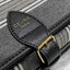 CELINE MESSENGER BAG VIP GIFT WITH PURCHASE (GWP) พรีเมี่ยมกิ๊ฟรุ่น Limited จาก CELINE HAUTE PARFUME DUTYFREE COUNTER วัสดุ CANVAS TEXTILE ลายทางสีคลาสสิคดีไซน์ Unisex ใช้ได้ทั้งชายและหญิง เปิดปิดด้วยฝาปิด Belt และแถบแม่เหล็กด้านใน ขนาดกำลังดี น้ำหนักเบา 