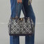 OUTLET Tory Burch T- Monogram Jacquard Small Tote กระเป๋าถือหรือสะพายไหล่ วัสดุ Canvas ปักษ์ลายแบรนด์ อะไหล่ทองสวยหรู น้ำหนักเบา