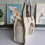 TORY BURCH ELLA CANVAS TOTE BAG กระเป๋าโท้ตน้ำหนักเบาของเราพร้อมป้ายโลโก้ Ella ทำจากผ้าใบที่ทนทานพร้อมรายละเอียดหนังและกระเป๋าด้านใน อเนกประสงค์ ทรงคลาสสิก และสร้างขึ้นอย่างสวยงามด้วยฝีมือช่างฝีมือ สายรัดแคบช่วยให้วางราบกับไหล่ได้อย่างสบาย เหมาะสำหรับทุกว