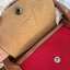 LONGCHAMP BOXFORD TRAVEL BAG L กระเป๋าเดินทางขนาดใหญ่ มาพร้อมสายสะพายที่สามารถถอดได้ ให้คุณเลือกสะพายไหล่หรือถือได้ มีซิปรูดเปิดปิดกระเป๋าที่ให้คุณมั่นใจได้ว่าคุณจัดเก็บไอเท็มของคุณได้อย่างมิดชิด บ็อคฟอร์ด (BOXFORD) สะท้อนความเป็นเอกลักษณ์ของแบรนด์ที่เปี่