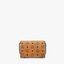 M.C.M MINI PATRICIA CROSSBODY IN VISETOS กระเป๋าสะพายไซส์มินิ เล็กๆแต่ดีเทลยิ่งใหญ่!! เป็นอีกหนึ่งรุ่นที่หรูเกินตัว ด้วยดีไซน์และขนาดพอเหมาะ สาวๆต้องปลื้มแน่นอนใบนี้ วัสดุหนังแคนวาสคุณภาพดีสลับหนังแท้ เปิด-ปิดด้วยตัวกดล็อคอะไหล่ทองสุดหรู ภายในเป็นหนังกลับ