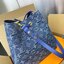 Louis Vuitton Blue Monogram / LV Denim Bucket Bag กระเป๋าทรงบัคเก็ต แบบมีหูรูดทำมาจากหนังแคนวาสโมโนแกรม ที่มีขอบหนังตัดกัน ที่จับหนังที่พกพาสะดวก พร้อมสายสะพาย 2 เส้น สายสปอร์ต และสายหนัง พร้อมส่งที่ไทย