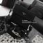 ทรงยอดฮิต จะใช้อีกกี่ปีทรงนี้ก็ยังฮิตตลอดคะ กับแบรนด์ Prada messenger ตัวกระเป๋าทำจากผ้าPolyester อย่างหนา สามารถกันน้ำได้ อะไหล่เงินทั้งใบ ด้านในบุผ้าลายแบรนด์อย่างดี และโลโก้แบรนด์ด้านใน มีช่องแบ่งของได้2ช่อง และยังมีช่องกระเป๋าด้านหน้าอีกหนึ่งช่อง ใส่ข