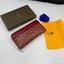 VIP GIFT 】GOYARD round zipper Matignon Long Wallet กระเป๋าสตางค์ซิปรอบใบยาว พร้อมส่ง 6 สี เหมาะกับการใช้งานทุกรูปแบบ นอกจากเพิ่มความมั่นใจแล้ว ยังทำให้ชีวิตของเราง่ายขึ้นอีกด้วย โดยการเปิดปิดแบบซิปรอบ สามารถใส่ธนบัตร เหรียญ บัตรต่างๆได้หลายใบเลยทีเดียว ขน
