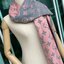 Louis Vuitton Women’s Scarves Accessories อีกหนึ่งแบรนด์ดังจากปารีส ด้วยงานพรีเมี่ยมกิ้ฟ ส่งมอบความรู้สึกดีๆให้กับคนที่คุณรัก ในรูปแบบผ้าพันคอและผ้าคุมไหล่ผืนใหญ่ให้ความอบอุ่น ถักทอด้วยผ้าcashmere ผ้าเนื้อดี สัมผัสนุ่มมือ ทอลายในตัว สีและลายคมชัด เหมาะสำห