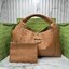 Gucci Softbit maxi shoulder bag โฉมใหม่ล่าสุด กับกระเป๋าสะพายรูปทรงใหม่เรียบหรูด้วยหนังลายเกรน ใบใหญ่จุใจพร้อมใบลูกเข้าเซ็ท ตกแต่งอะไหล่ Horsebit ครึ่งรูปขนาดใหญ่ด้านหน้าสวยหรูโดดเด่น สวยผู้ดี ดารา เซเลปใช้กันเพียบ