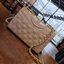 TORY BURCH FLEMING SMALL CONVERTIBLE SHOULDER BAG แรร์ไอเท็ม สีมาใหม่ นิวซีซั่น สวยหรู ดูผู้ดีสุด!! กระเป๋าสะพายข้าง ไซส์กำลังดี สวยอยู่ทรง ดีไซน์ตอบรับไลฟ์สไตล์สาวๆได้เป็นอย่างดี วัสดุหนังแท้เต็มใบ เปิด-ปิดด้วยแถบแม่เหล็ก ด้านหลังมีช่องเก็บของได้ ภายในมี