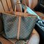 CELINE SHOPPING BAG VIP วัสดุ TRIOMPHE CANVAS ดีไซน์ทรง TOTE สวยหรูคลาสสิคไม่มีเอ้าท์ ภายในโล่งกว้างและจุมากสามารถใส่เอกสาร A4 สัมภาระของใช้ได้เยอะจุใจ น้ำหนักเบาจะถือหรือสะพายไหล่ก็ดูดี ไอเท็มแนะนำพร้อมส่งที่ไทยราคาสุดคุ้ม จองด่วนห้ามพลาดค่ะ!