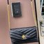 ของแท้ 💯% 】Tory Burch Kira Chevron Chain Wallet Bag เน้นความเรียบหรูดูแพง ต้องยกให้รุ่นนี้ ซึ่งมีขนาดกะทัดรัด ให้ลุคสาวมั่น Active ดูทะมัดทะแมง เหมาะสะพายในวันลำลอง และด้วยความที่เป็นแบรนด์ของทอรี่
