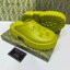 GUCCI Women's platform perforated G sandal รองเท้าแตะกุชชี่พื้นหนา 5cm รุ่นยอดนิยม ยางคุณภาพฉลุลาย GG ยางมีความยืดหยุ่นเนื้อนิ่มไม่แข็งกระด้าง