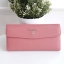 Best Seller~~ กระเป๋าสตางค์ยาว **ทรงหรู จากงานพรีเมี่ยมกิ้ฟ จากเคาเตอร์ต่างประเทศ จากแบรนด์ PRADA ลายหนัง saffiano ของแท้ 100% มีช่องใส่บัตร ถึง 12 ช่อง และช่องซิปใส่ของจุกจิกได้ น้ำหนักเบา จับถนัดมือ ขนาดกำลังดีคะ ถือแล้วดูดี อะไหล่ทองสุดหรู **ใช้แล้วสวย