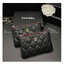 Chanel Classic Mini O-Case / Chanel Classic Mini Pouch กระเป๋าทรงพอชมินิ รุ่นฮิต คลาสสิกเป็นอมตะ ภายในตามรูป เกรดออริจินอล ภาพถ่ายจากงานขายจริง ใช้งานต่างประเทศได้