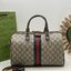 GUCCI GG Ophidia medium top handle bag กระเป๋าถือทรงหมอนสวยคลาสสิค ดีไซน์แถบคาดโดดเด่น สวย หรู หูจับในตัวใช้สะดวก เปิด-ปิดกระเป๋าด้วยซิป ภายในโล่งกว้าง