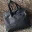 ORI 🥂 Baobao Issey Miyake Cart geometric tote bag / Miyake Cart Tote Bag รูปทรงที่สร้างขึ้นโดยบังเอิญ' เสื้อผ้าที่มีโครงสร้างและได้รับการออกแบบทางวิศวกรรมอันเป็นเอกลักษณ์ของแบรนด์ ส่งต่อไปยังเครื่องประดับที่น่าประทับใจและไร้กาลเวลาเหล่านี้ กร
