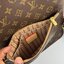 ORI หนังแท้ | LV Inside Out MM Tote Bag กระเป๋าสะพายทรงโท้ท พร้อมใบเล็ก 🤍 เกรดออริจินอล หนังแท้ ภาพถ่ายจากงานขายจริง ใช้งานต่างประเทศได้