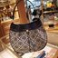 Tory burch t monogram jacquard drawstring hobo อีกหนึ่งคอลเลคชั่นจาก T monogrameที่ออกแบบมาในรูปทรงกระเป๋า hobo เป็นกระเป๋าที่มีพื้นที่เยอะในการจัดเก็บสิ่งของได้อย่างดีเยี่ยม ลวดลายสีสันของกระเป๋าทอลายแบบแจ๊คการ์ดอย่างประณีต สะท้อนให้เห็นถึงกลิ่นอายงานฝีม