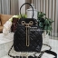 Chanel Crossbody Bag With Chain VIP Gift With Purchase (GWP) รุ่น Limited พรีเมี่ยม Chanel Perfume Counter ทรง Bucket Bag วัสดุหนังคาเวียร์ลายตารางเปิดปิดแบบDrawstringและแถบหนังคาดกลางประดับอะไหล่แบรนด์สีทอง ภายในมีโลโก้และช่อง1ซิป หัวซิปแบรนด์ ใส่มือถือ 