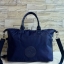 Kipling Tiram Handbag 2018!!! Kipling factory oem HK กระเป๋าสะพายใบใหญ่ วัสดุไนล่อนคุณภาพสูง กันน้ำ ระดับนึงเลยค่ะ สามารถถือได้ สะพายข้างได้ เปิดปิดกระ แบบซิปคู่ ภายในกระเป๋าโล่งกว้าง มีข่องซิป ช่องเล็ก และ ช่องขนาดกลางเสริมนวมให้ด้วยค่ะ พร้อมสายห้อยกุญแจ