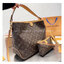 LV Monogram Delight Canvas Tote Bag กระเป๋าทรงโท้ทใบใหญ่ เอาใจสายแบกที่แท้ทรู จุของได้เยอะจุใจ แต่ยังคงความสวยคลาสสิกไม่มีเอาท์ เป็นใบโปรดที่หยิบใช้ได้บ่อย ตอบโจทย์ของใช้จริงจังทุกสิ่งอย่าง