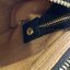 Tory burch Kira logo-plaque crossbody bag กระเป๋า Kira ของ Tory Burch เป็นส่วนหนึ่งของคอลเล็กชั่นที่โดดเด่น และมีหลายรุ่นด้วยกัน โดยมีป้ายโลโก้ Double T ของแบรนด์อยู่ตรงกลาง มีความเรียบง่ายแต่ยังคงความหรูหราโดดเด่นด้วยวัสดุบุผิว ป้ายโลโก้สีทอง สายสะพายโซ่
