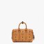 M.C.M SMALL E/W SOFT BERLIN CROSSBODY IN VISETOS ไอเท็มใหม่ในดีไซน์ทรงกระเป๋าเดินทางแบบคลาสสิค ย่อส่วนมาให้ใช้งานได้แบบสบายๆ พกพาสะดวก แมทช์ได้ทุกสไตล์ ใช้ได้แบบ unisex ใช้งานง่ายด้วยหูจับในตัว และซิปหลัก อะไหล่สีดำดูมีมิติตัดกับสีน้ำตาลคอนยัคได้เป็นอย่าง