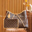 LV CARRYALL Monogram Canvas / LV Shopping Bag รุ่นใหม่ล่าสุด กระเป๋าสะพายทรงหรูหรามีสไตล์ สวยปังมั้ยไหว ใบจริงสวยมากกกก ได้สวยก่อนใคร วัสดุหนังแคนวาสเคลือบลาย สวย คลาสสิค ภายในเป็นช่องโล่ง จุของได้เยอะ สาวๆใช้ใบนี้ สะพายไปไหนก็เข้ากัน ถ่ายรูปสวยๆ ชิคๆ โดด