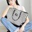 CELINE LARGE TOTE BAG VIP วัสดุ CANVAS ทรงเหลี่ยมดีไซน์ Casual สวยคลาสสิคสไตล์สาว Lisa ใบใหญ่ใส่สัมภาระได้เยอะจุใจภายในโล่งกว้าง ใส่เอกสาร A4 หนังสือ กระเป๋าสตางค์ มือถือ ของใช้ได้เยอะ หูจับหนังเเข็งแรงจับถนัดมือจะถือหรือสะพายก็ดูดี ไอเท็มแนะนำฮิตพร้อมส่ง