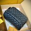 LV Dopp Kit Toilet Pouch / LV Clutch Bag กระเป๋าถือทรงพอชหรือคลัช แบบคลาสสิกสวยงามเป็นเอกลักษณ์ มีหูหิ้วพกพาสะดวก