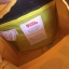 Kanken backpack กระเป๋าเป้สุดฮิต คุณสมบัติมีความทนทานสูงและสามารถกันน้ำ ทำจากเส้นใยพิเศษ เรียกว่า Vinylon-F มีซิปกลางที่เปิดเข้าไป ส่วนข้างในกระเป๋า ด้านในจะมีโฟมสำหรับรองแผ่นหลัง สะพาย สะพายสบายค่ะ เหมาะเป็นกระเป๋าเป้ที่สะพายไปโรงเรียน วันว่างสบายๆ หรือเ