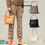 คอลเลคชั่นขายดี มากี่รอบๆ ก็หมดไวทุกรอบ!! TORY BURCH MCGRAW MINI BUCKET BAG กระเป๋าสะพาย และ ถือ คล้องแขน ทรงถัง สะพายได้ 2 ทรง ผลิตจากหนังแท้ หนังลูกวัว หนังนุ่ม หนังหอม น้ำหนักเบามากกก!! หนังลื่น นิ่มสวยมากๆ!! ด้านหน้าประดับโลโก้แบรนด์ ภายในโล่งกว้าง มี
