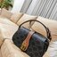 CELINE MINI CROSSBODY BAG VIP GIFT WITH PURCHASE (GWP) กระเป๋าพรีเมี่ยมกิ๊ฟ Limited Edition จาก CELINE PARFUME DUTYFREE COUNTER วัสดุ TRIOMPHE CANVAS ดีไซน์สุดคลาสสิคเปิดปิดด้วยฝาปิดแม่เหล็ก ด้านหน้าตกแต่งด้วยแม่กุญเเจแบรนด์สามารถใช้งานจริงได้ ภายในโล่งมี