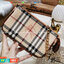 BURBERRY FRAGRANCES CLUTH BAG VIP GIFT WITH PURCHASE (GWP) คลัชพรีเมี่ยมกิ๊ฟ Limited Edition รุ่นหายาก จาก BURBERRY FRAGRANCES COUNTER หนังลาย Vintage Signature สุดคลาสสิค มาพร้อมสายโซ่คล้องมืออะไหล่ทอง เปิดปิดด้วยซิปสะดวกใช้ สามารถใส่มือถือ เงิน บัตรเครด