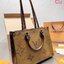 LV ONTHEGO Catogram Capsule Collection by Grace Coddington / LV CARRYALL TOTE กระเป๋าทรงโท้ทลายใหม่ น้องหมาน่ารัก น่าใช้ จุได้แบบจุกๆ ภายในโล่งกว้าง ภาพถ่ายจากงานจริง พร้อมส่ง