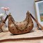 M.C.M AREN CRESCENT HOBO IN VISETOS ใหม่ล่าสุดก่อนใคร สวยได้ไม่ต้องรอ กับคอลใหม่ลุคลูกคุณ รูปทรง half moon ยอดฮิต ตอบโจทย์ได้ทุกลุค ทุกไลฟ์สไตล์ ใช้งานได้ง่ายคล่องตัว กับกระเป๋าสะพายข้าง ที่มาพร้อมสายโซ่คล้องด้านหน้า และสายหนังครอสบอดี้ ปรับเปลี่ยนการใช้ง