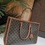 VIP 】CELINE LARGE TOTE BAG VIP GIFT WITH PURCHASE (GWP) กระเป๋าพรีเมี่ยมกิ๊ฟ Limited จาก CELINE HAUTE PARFUME DUTYFREE COUNTER วัสดุ TRIOMPHE CANVAS หนังแท้สวยอยู่ทรงดีไซน์หรูคลาสสิค มาพร้อมTAGสายหนังห้อยกุญแจทอง ภายในโล่งกว้างมีช่องซิป หัวซิปแบรนด์ สามาร