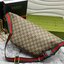 หนังแท้ GUCCI Belt Bag / GG Belt Bag / GG Supreme Belt Bag ไอเท็มที่หนุ่มๆเรียกร้อง กระเป๋าคาดอก/คาดเอว สายสะพายปรับได้ สายสปอร์ต สายแคมป์ปิ้ง หรือจะสายไหน ใบนี้ตอบโจทย์ทุกลุค ง่ายๆเท่ๆ สุดคุ้ม!! ภาพสินค้าถ่ายจากงานขายจริง ใช้งานต่างประเทศได้ค่ะ
