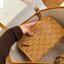 M.C.M MEDIUM HIMMEL SHOPPER IN LAURETOS กระเป๋าทรงโท้ทช้อปปิ้ง เรียบหรู คอลใหม่ พร้อมสีใหม่ ดีไซน์ละมุน น่าใช้มากๆ ก พิเศษสุดกับพวงหนังพร้อมห่วงกุญแจทึ่สามารถห้อยพวงกุญแจน่ารักๆได้