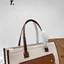 BURBERRY Leather-trimmed embroidered canvas tote / BURBERRY FRAGRANCES LARGE TOTE BAG / BURBERRY Freya Tote Bag วัสดุ Canvas & Leather ดีไซน์สวยอยู่ทรงสไตล์ Casual ด้านหน้ามีช่องใส่ของ ภายในโล่งกว้างและจุสุดๆสามารถใส่เอกสารA4 หนังสือ ของใช้ได้เยอะ หูหิ้วห