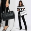 GUESS WOMEN’S BOWLING BAG กระเป๋าถือ//คล้องมือ//สะพายข้างได้ ทรงหมอน วัสดุหนังลายนวม หนังนิ่มมือดีมากๆค่ะ ด้านหน้ามีอะไหล่แบรนด์ เปิดปิดกระเป๋าแบบซิป ง่ายต่อการใช้งานค่ะ ภายในโล่ง กว้าง ใส่ของได้จุ มีช่องซิปและช่องเล็กใส่ของจุกจิกนะค่ะ ด้านหลังมีช่องซิปใส