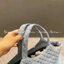 YSL icare maxi shopping Denim bag / YSL tote denim bag กระเป๋าไซส์ใหญ่ พร้อมใบเล็ก วัสดุเดนิมเย็บลายตาข่าย (Quilted Bag) ดีไซน์คล้ายตะกร้าช็อปปิ้ง โฉบเฉี่ยวกว่าหลายระดับด้วยการประดับฮาร์ดแวร์ทองเหลืองในตัวอักษร YSL สะดุดตา มอบสไตล์เรียบง่ายแต่คลาสสิกให้สา