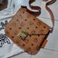 M.C.M PATRICIA SHOULDER BAG IN VISETOS กระเป๋าสะพายไหล่/ข้าง ดีไซน์ได้อย่างมีสไตล์ ดูมีสเน่ห์ด้วยทรงกระเป๋าที่โค้งบริเวณฐาน ให้ความรู้สึกนุ่มนวลมากขึ้น ใบนี้แมทช์ได้กับทุกลุค เท่ๆ casual หรูหรา หวานๆ ก็ทำให้โดดเด่นได้ด้วยไอเท็มนี้ วัสดุหนังแคนวาสคุณภาพดี 